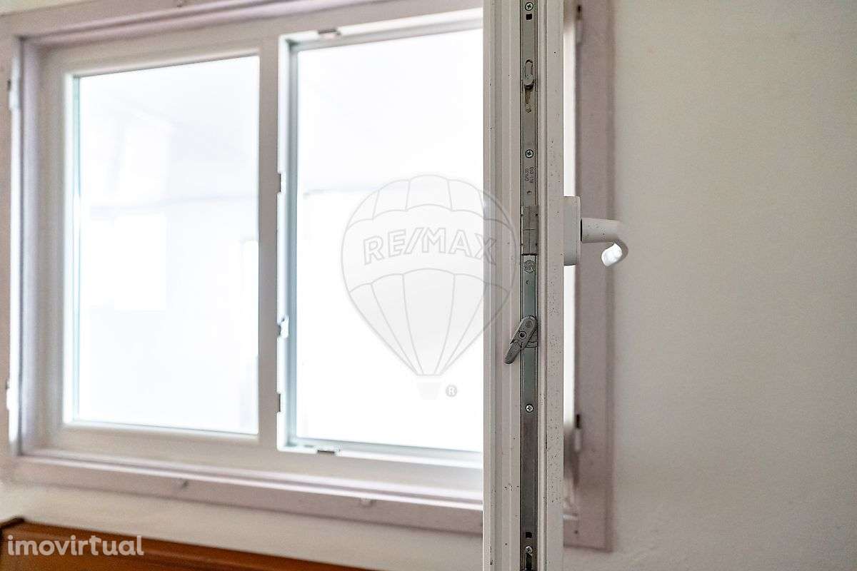 Moradia T2 para venda - Grande imagem: 5/9