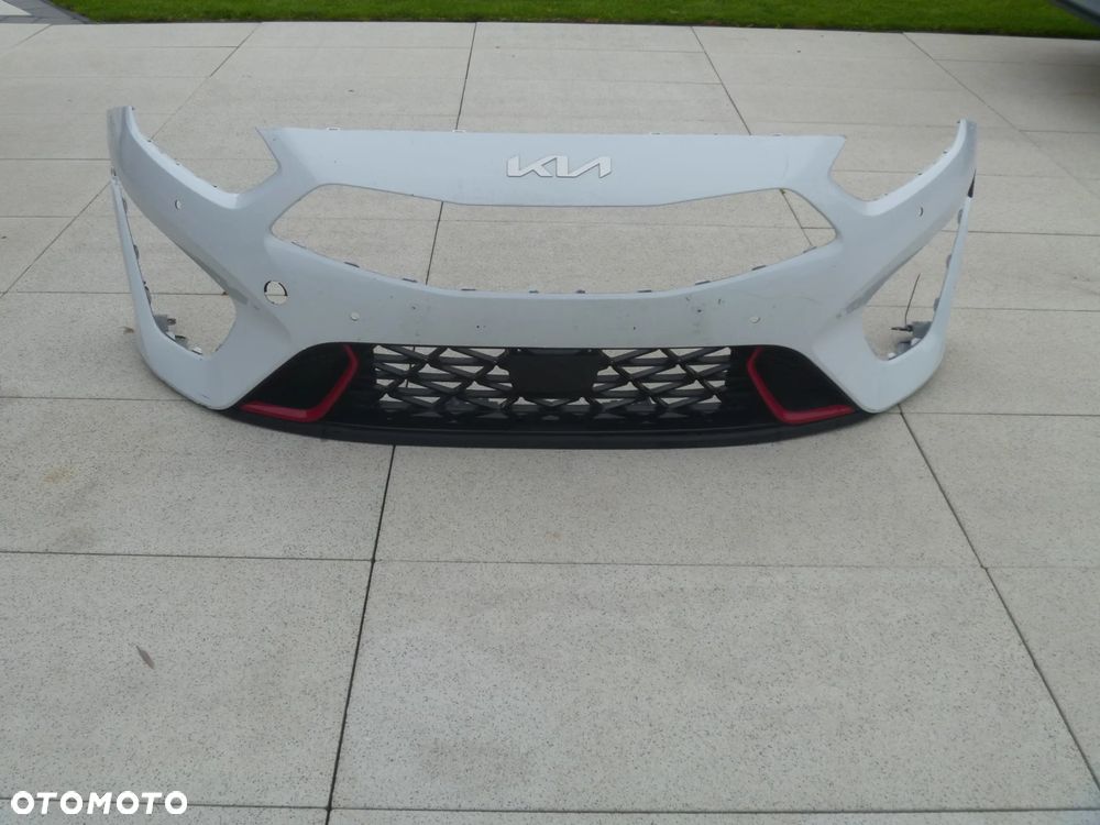 KIA CEED III 3 GT-LINE LIFT 2021 ZDERZAK KRATKA ŚRODKOWA ŁADNY