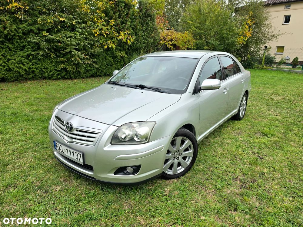 Toyota Avensis 2.0 D-4D Business Edition - 18