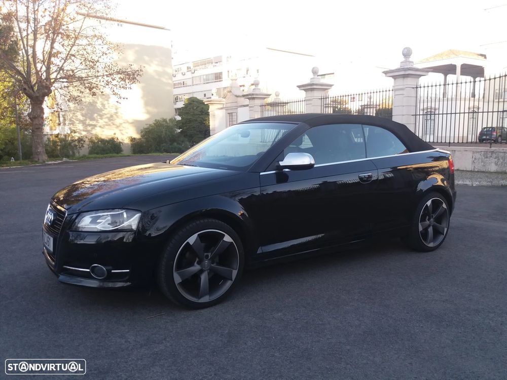 Audi A3 Cabrio 1.6 TDi DPF Attraction - 1