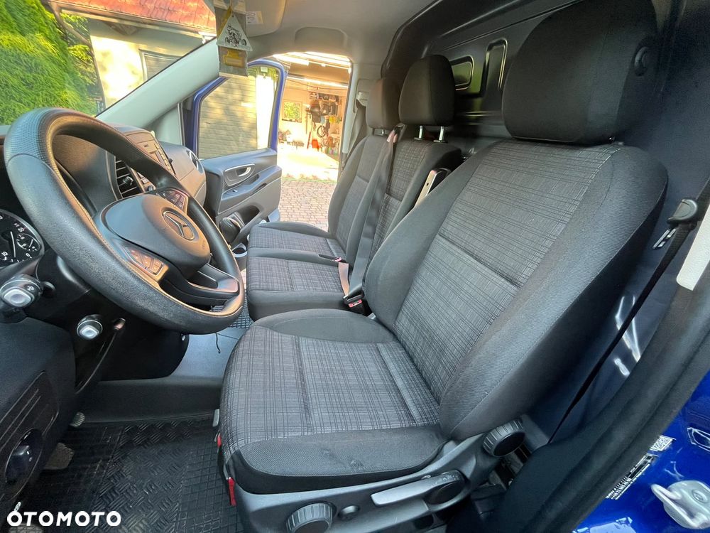 Mercedes-Benz Vito - 24
