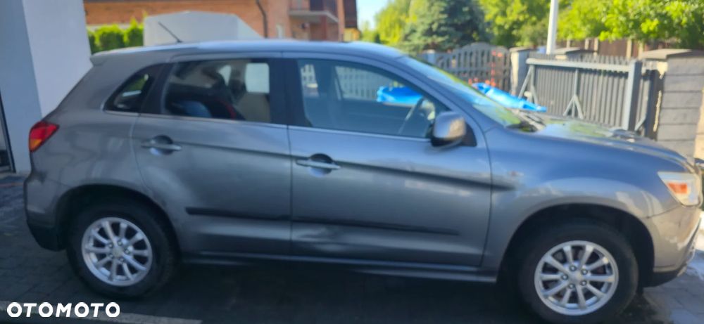 Mitsubishi ASX - 11