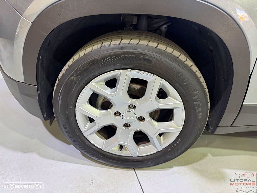 Jeep Avenger 1.2 GSE T3 Altitude - 14