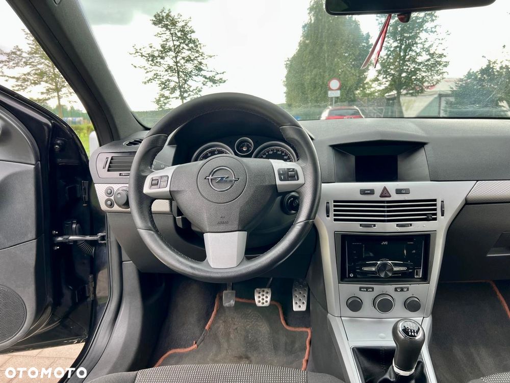 Opel Astra - 18