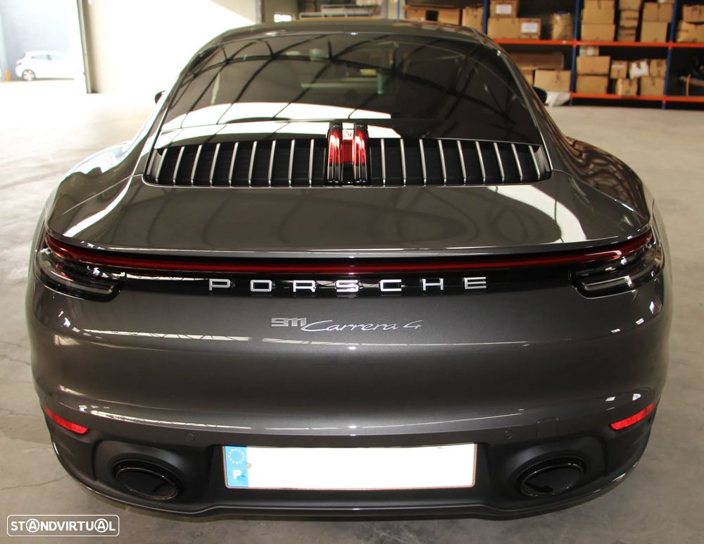 Porsche 911 (992) Carrera 4 PDK - 8