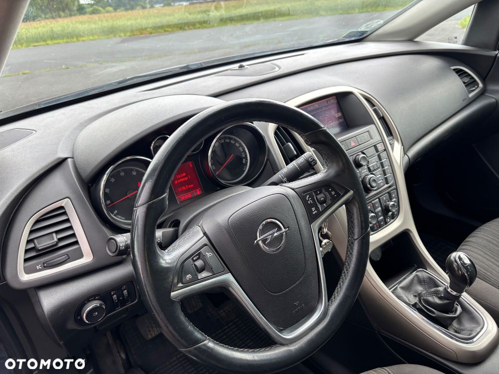 Opel Astra 1.6 Cosmo - 14