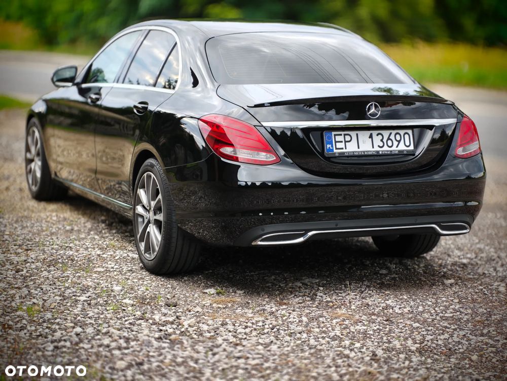 Mercedes-Benz Klasa C 180 7G-TRONIC - 3