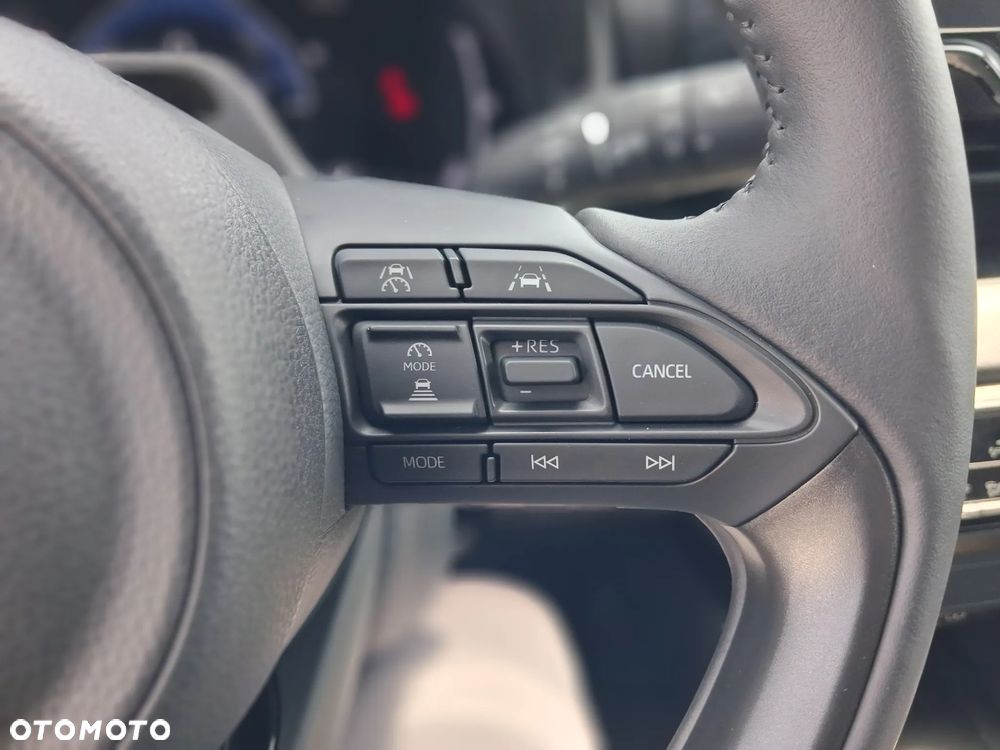 Toyota Yaris Hybrid 1.5 Style - 10