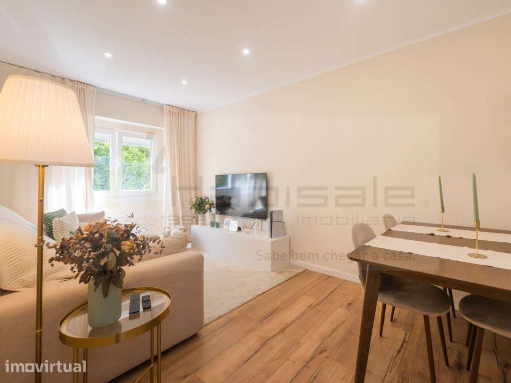 Oportunidade única: Apartamento T2 totalmente remodelado junto à es... - Grande imagem: 2/26