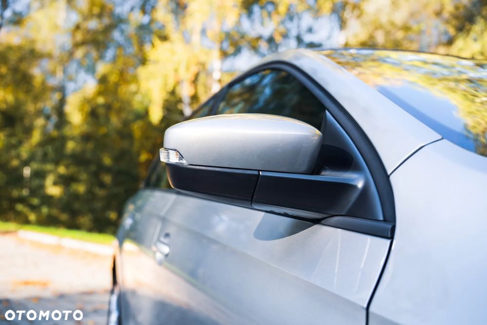 Skoda RAPID 1.0 TSI Ambition - 9