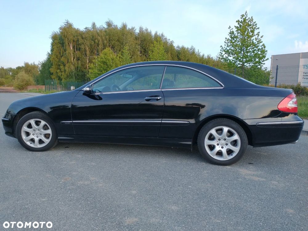 Mercedes-Benz CLK - 6