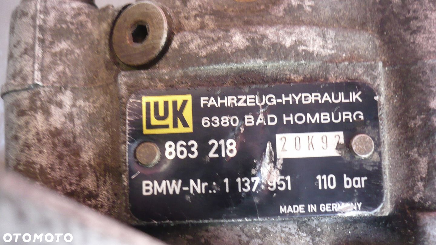 Pompa wspomagania 1137951 BMW E34 E36 2,0i 2,5i 2,8i M50 M52 110 BAR VT65 - 3