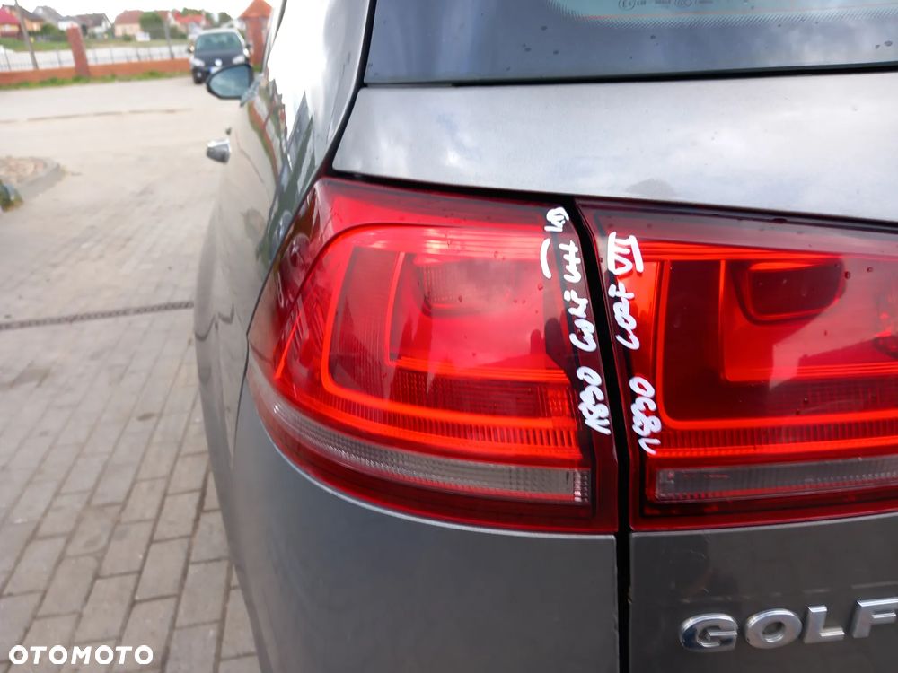 VW GOLF VII LAMPA LEWA TYLNA LEWY TYŁ W BŁOTNIK KOMBI - 2
