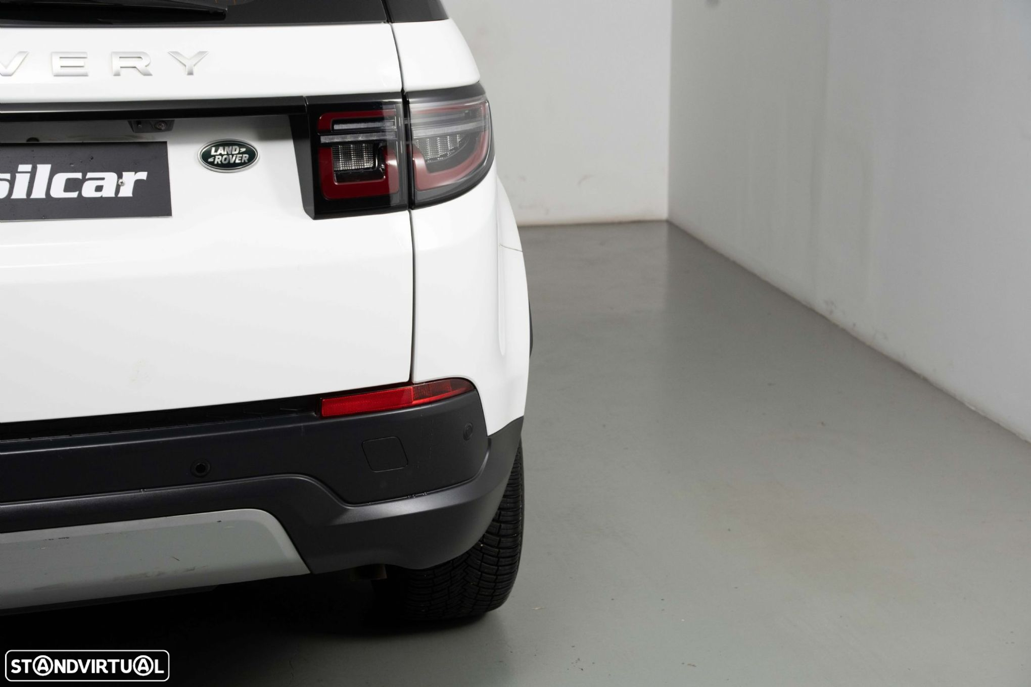 Land Rover Discovery Sport 1.5 I3 P300e AWD - 16