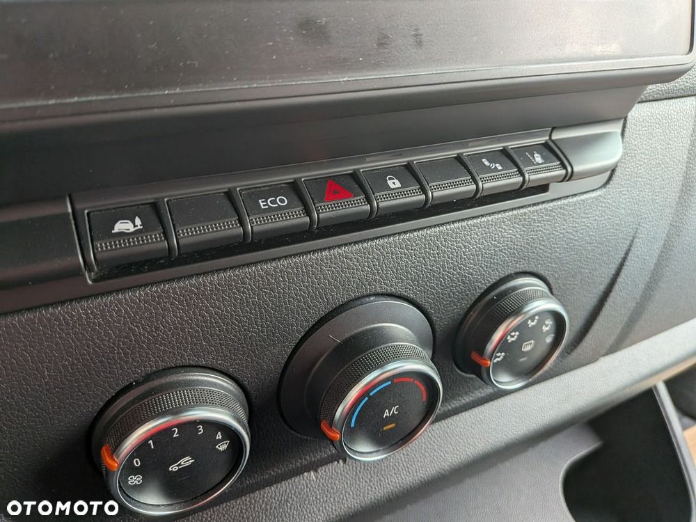 Renault Master - 23