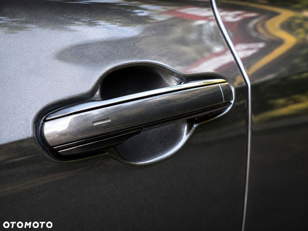 Lexus NX 350h Elegance 2WD - 19