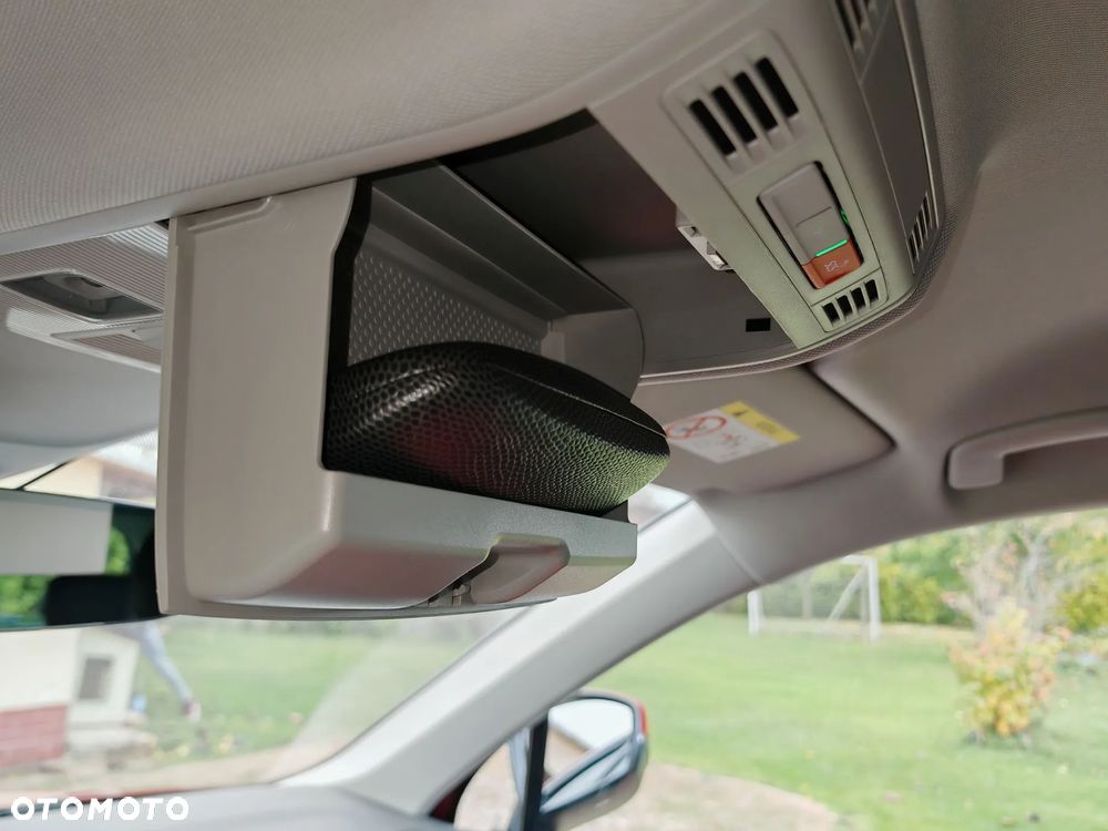 Volkswagen Tiguan 1.5 TSI EVO Elegance DSG - 37