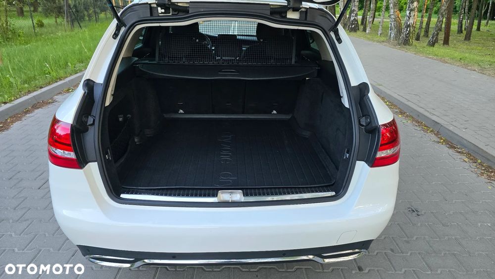 Mercedes-Benz Klasa C 180 (BlueTEC) d AMG Line - 18