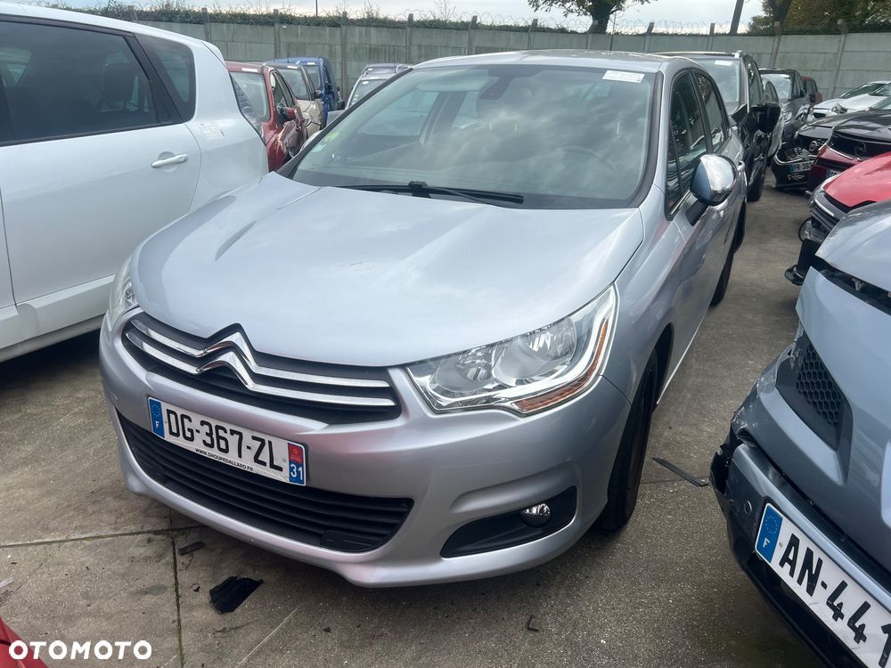 Citroën DS4 Cross 1.6 BlueHDi Be Chic S&S - 2