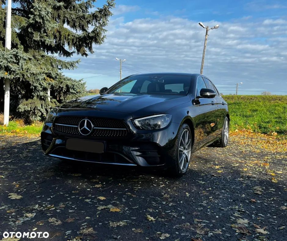 Mercedes-Benz Klasa E 300 de AMG - 1