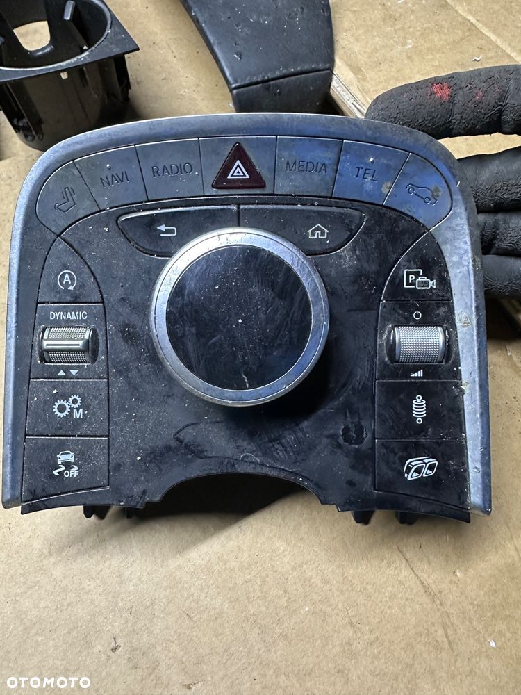 MERCEDES S 222 AMG 63 s lift s coupé c 217 cup Hölder ładowarka indukcyjna podłokietnik gniazdo USB touch pad idrive mmi panel wydechu aktywnego - 10