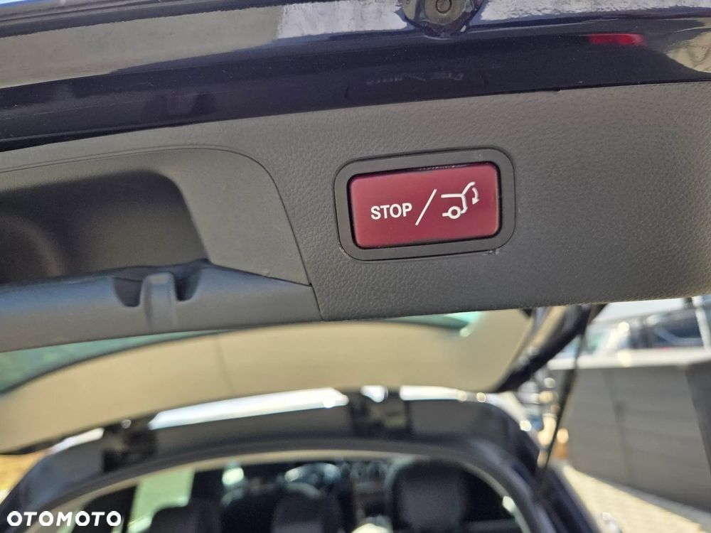 Mercedes-Benz GLC - 15