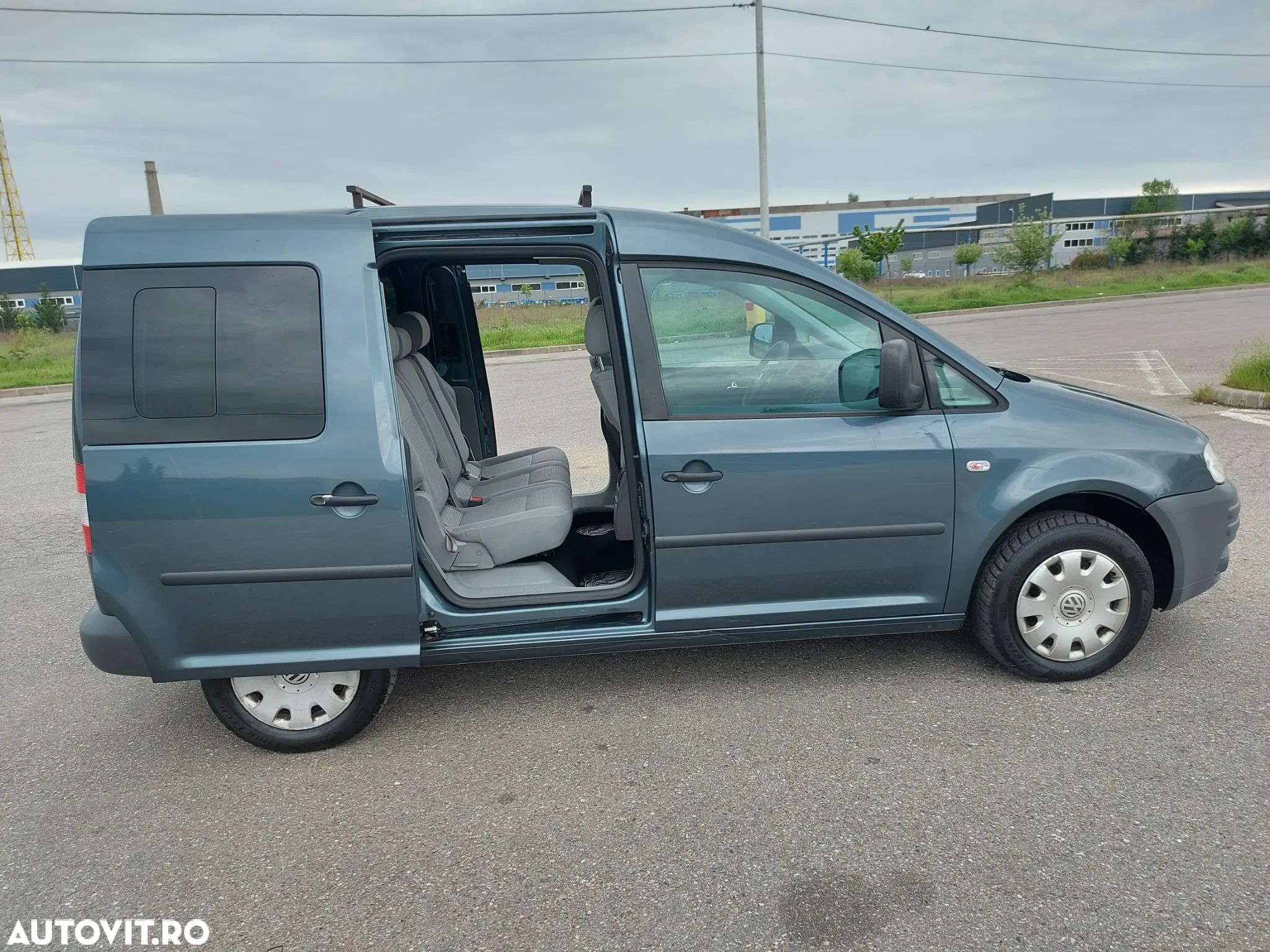 Volkswagen Caddy - 1