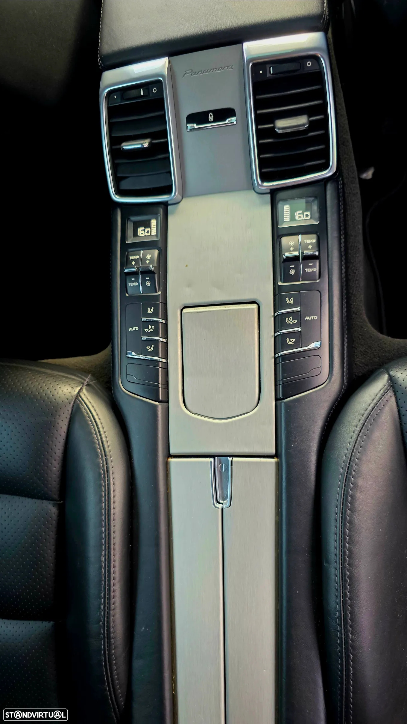 Porsche Panamera Diesel Platinum Edition - 21
