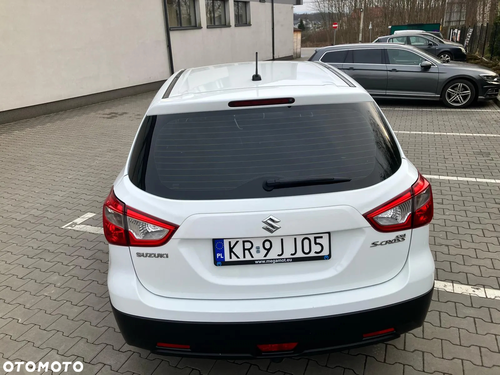 Suzuki SX4 S-Cross 1.6 Comfort - 36