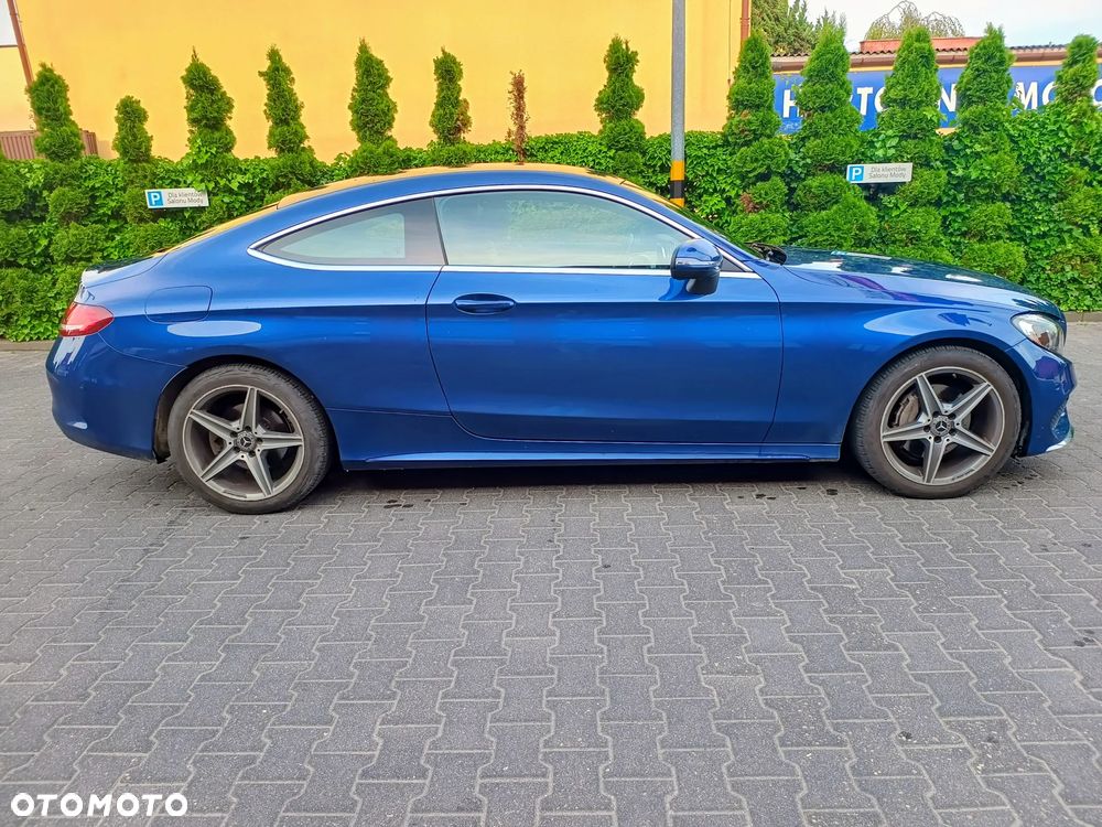 Mercedes-Benz Klasa C 200 4-Matic 9G-Tronic - 4