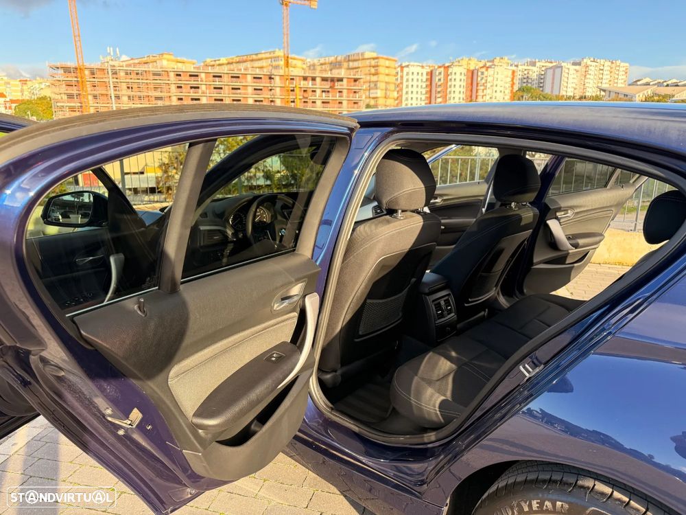 BMW 116 d EDynamics Line Sport - 37