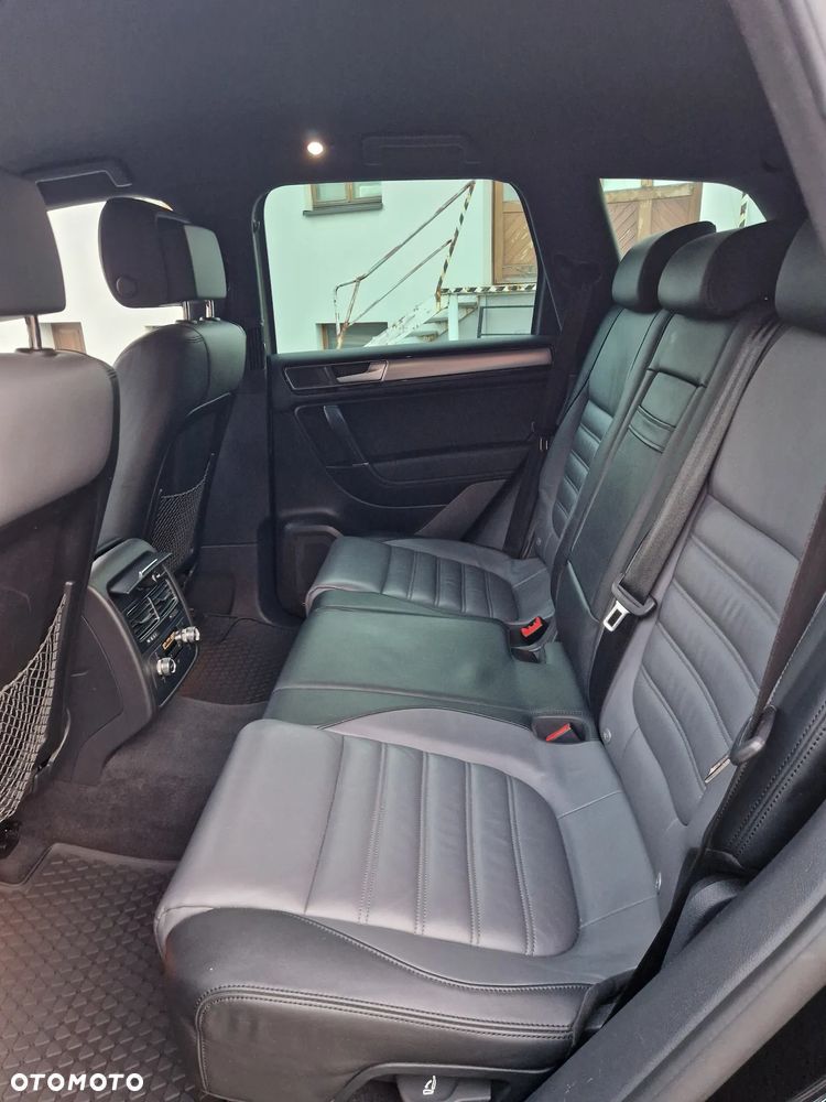 Volkswagen Touareg 3.0 V6 TDI BMT Perfectline R-Style - 21