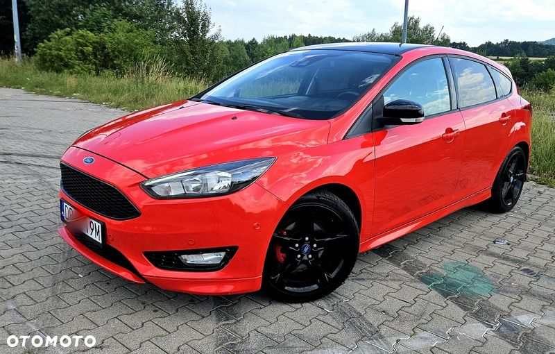 Ford Focus 1.5 TDCi ST-Line - 11