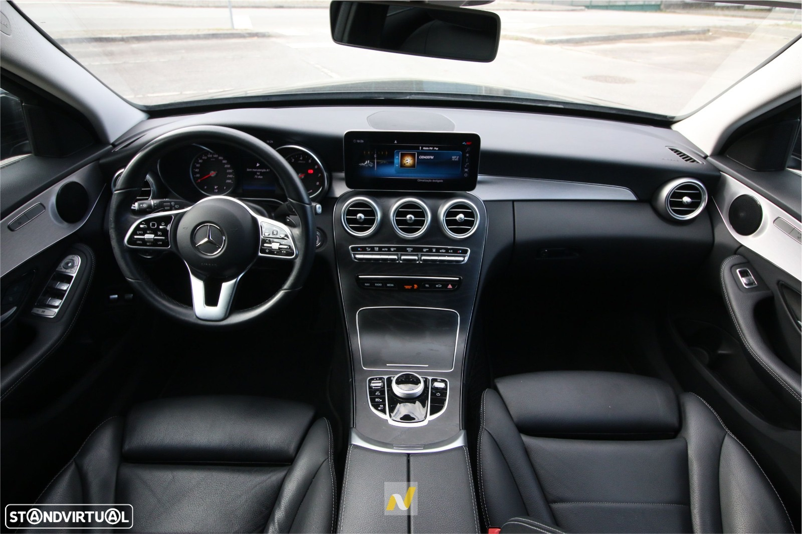 Mercedes-Benz C 300 de Avantgarde - 19