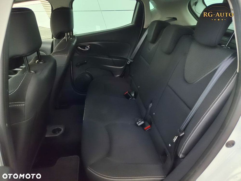 Renault Clio - 8