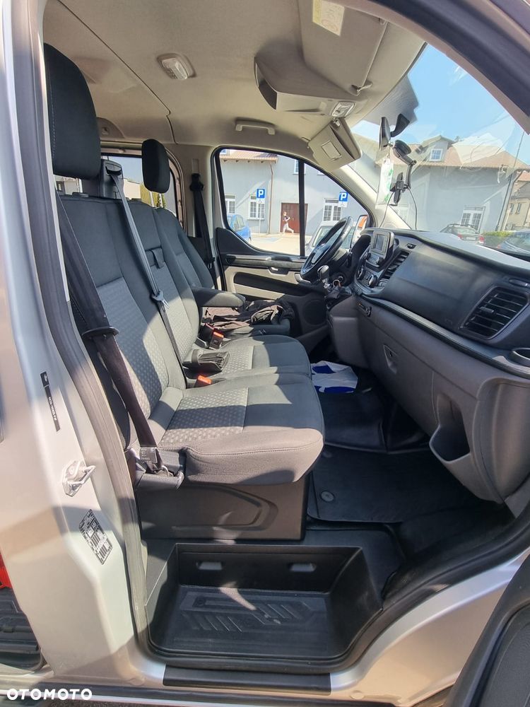 Ford Transit Custom 290 L2H1 Limited - 13