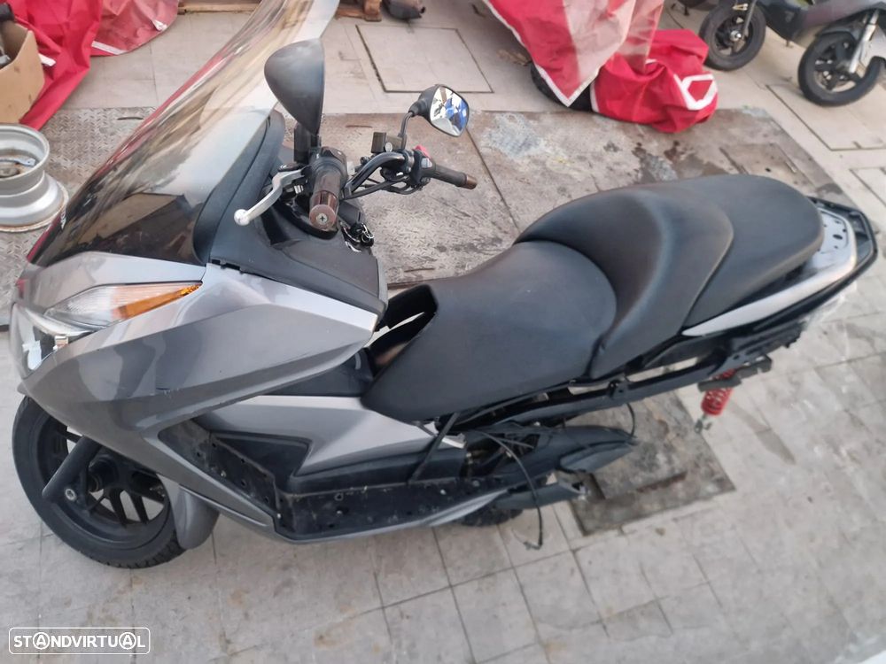 Honda Forza 300 Peças - 8