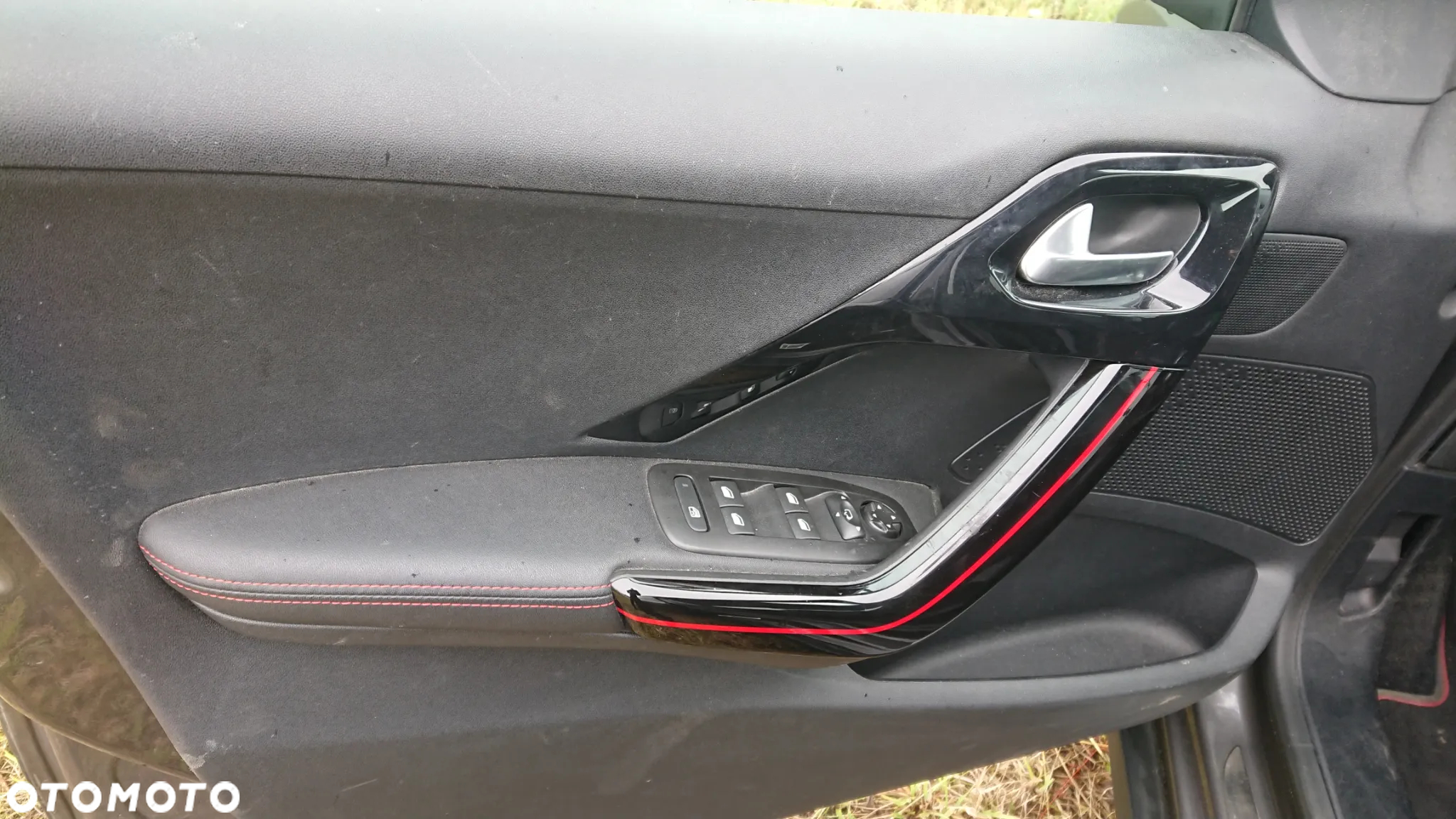 Peugeot 2008 PureTech 110 Stop&Start GT-Line Edition - 37