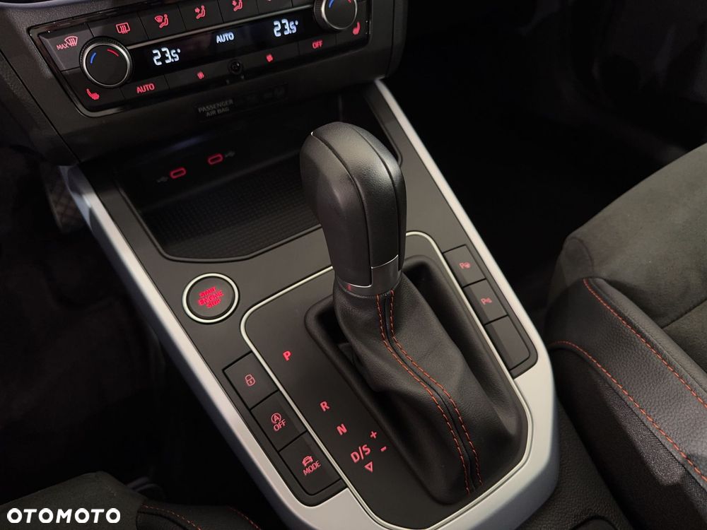 Seat Arona - 28