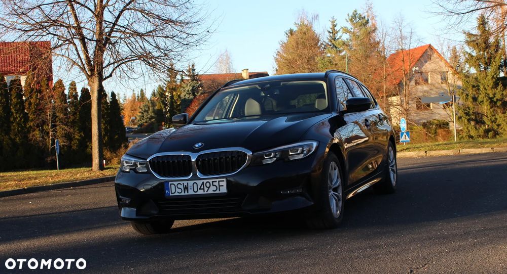 BMW Seria 3 318d Luxury Line Purity - 9