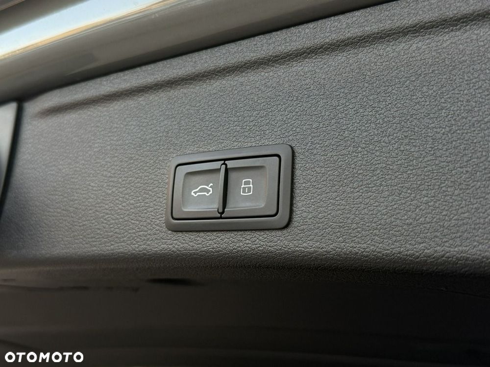 Audi A4 Allroad - 30