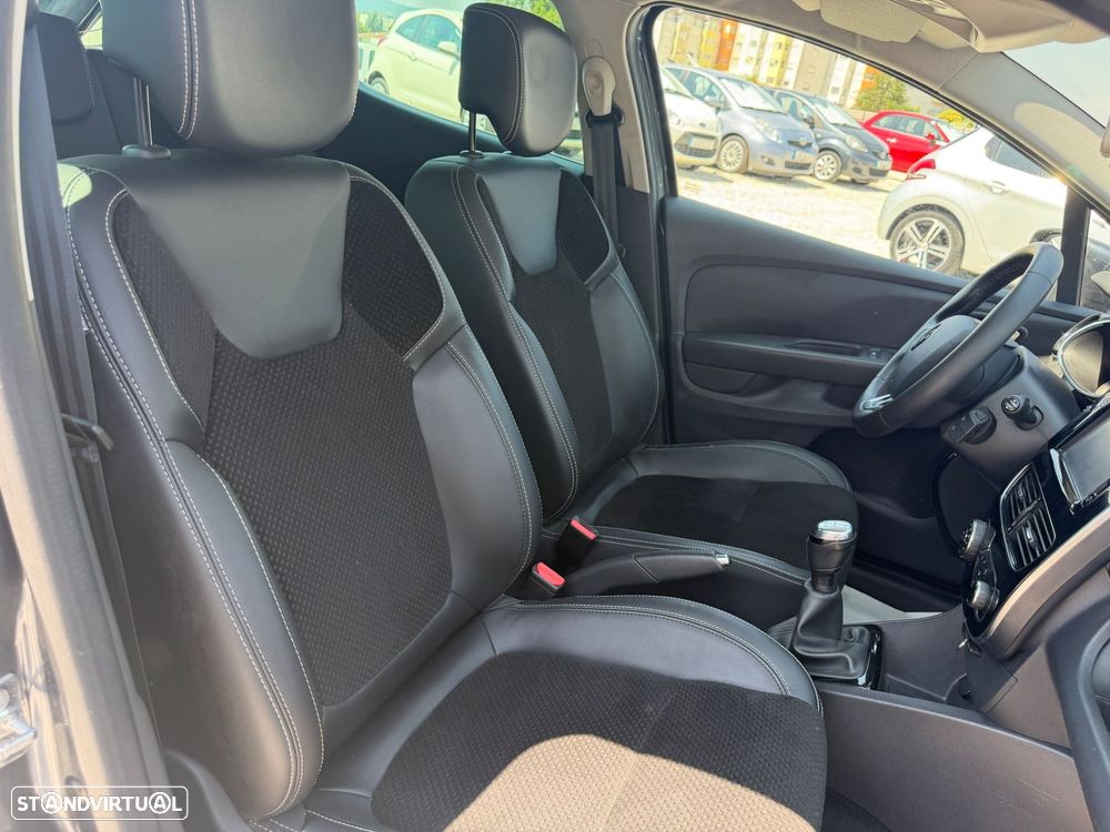 Renault Clio 1.5 dCi Limited - 12