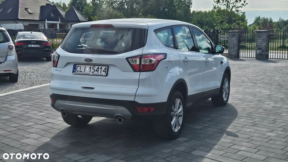 Ford Kuga - 2