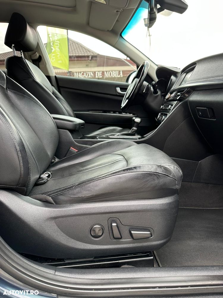 Volkswagen Golf 2.0 TDI BMT DSG6 - 12