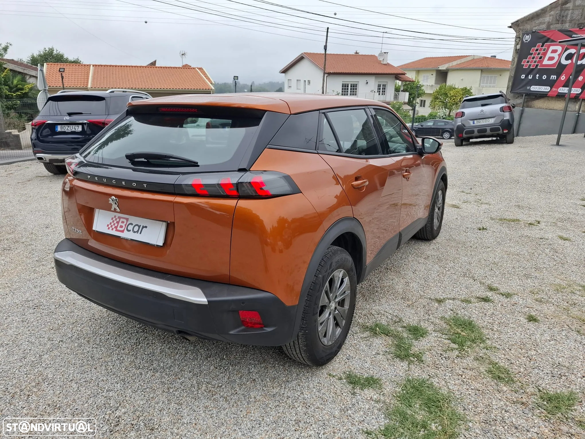 Peugeot 2008 1.2 PureTech Allure Pack - 11