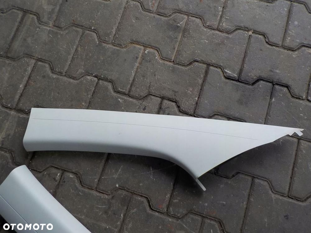 VW T5 PLASTIK TAPICERKA SŁUPKA A PRZEDNIEGO PRZÓD PRZY SZYBIE - 2