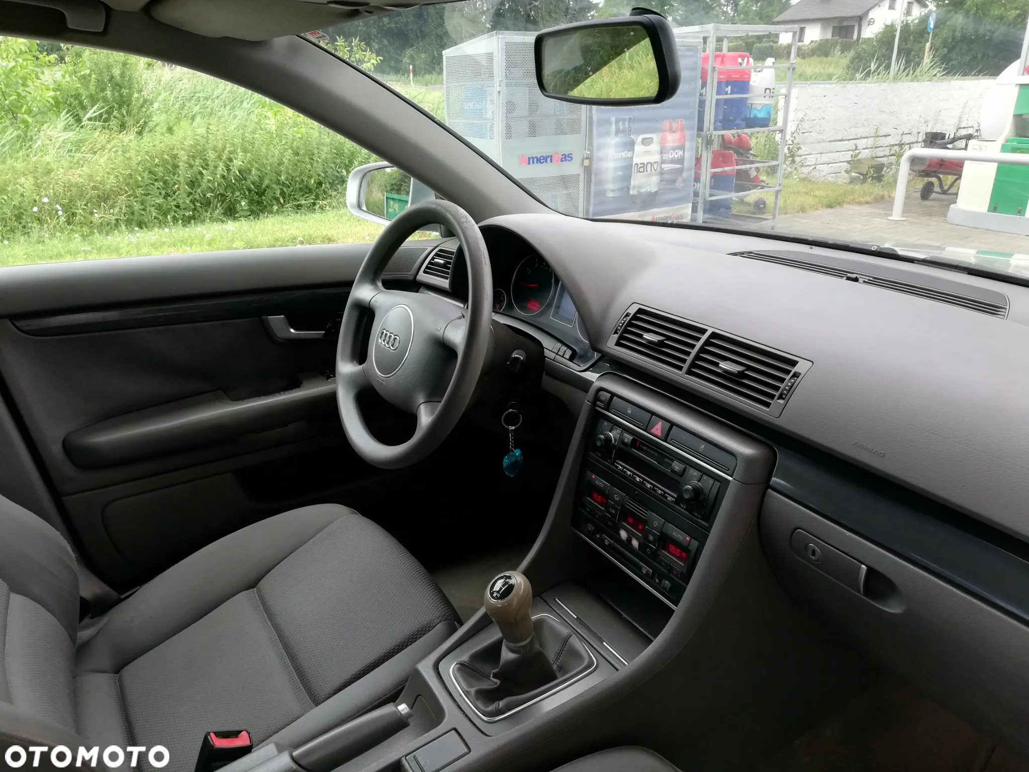 Audi A4 2.0 - 6