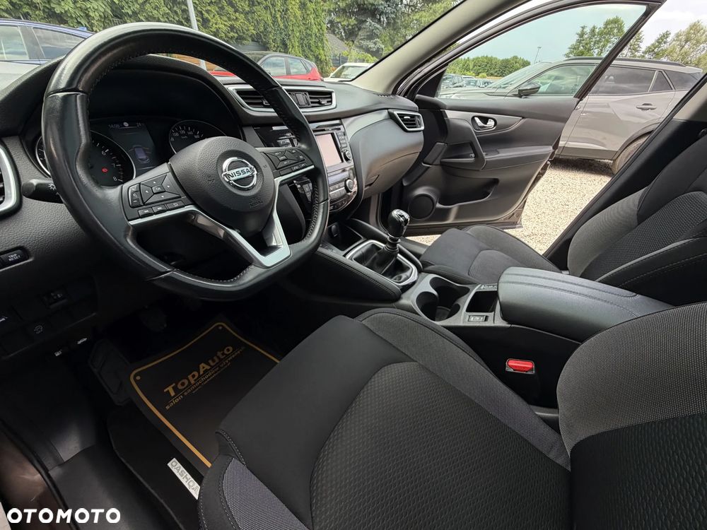Nissan Qashqai 1.3 DIG-T N-Connecta - 19
