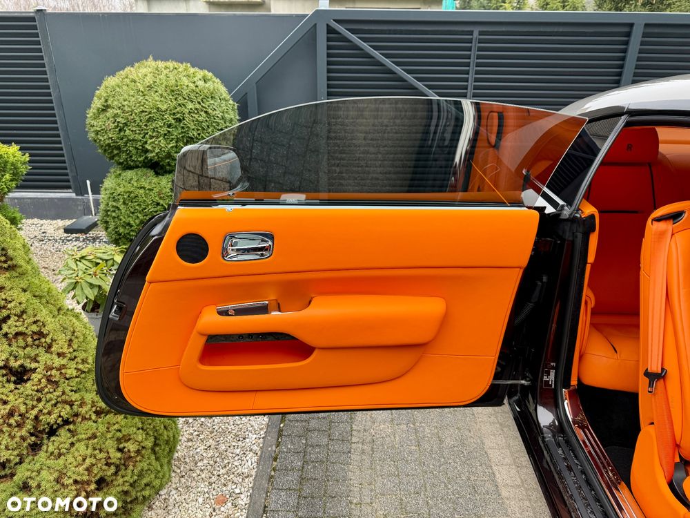 Rolls-Royce Wraith Black Badge - 27