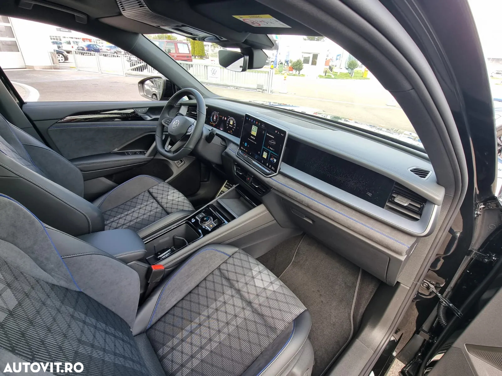 Volkswagen Tayron 2.0 TDI 4Motion DSG R-Line - 22